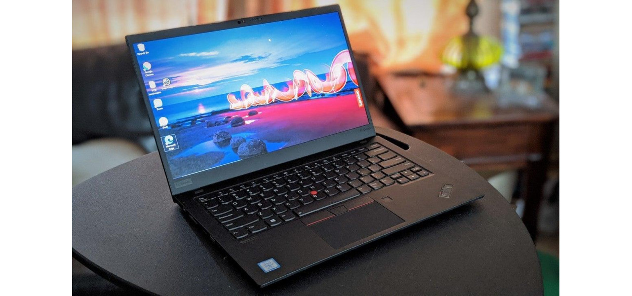 Lenovo ThinkPad X1 Carbon: simbolul elegantei in afaceri.