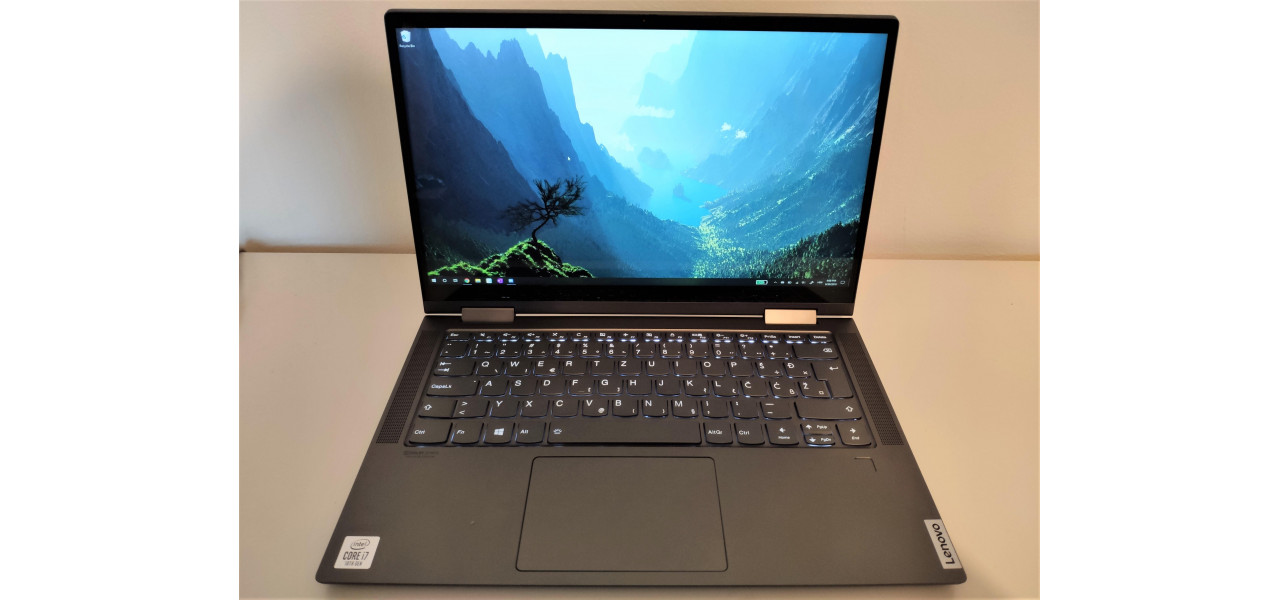 Lenovo Yoga C740: Design elegant si performanta puternica.
