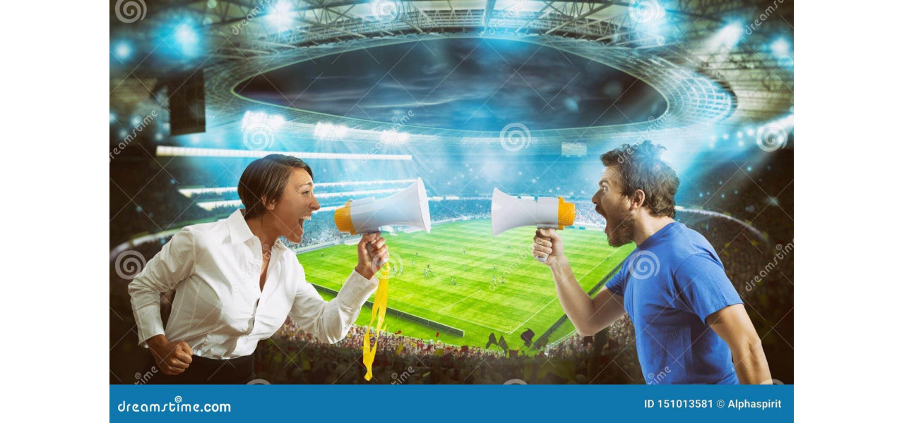 Megafoanele si sporturile de echipa sporesc moralul si comunicarea pe teren.