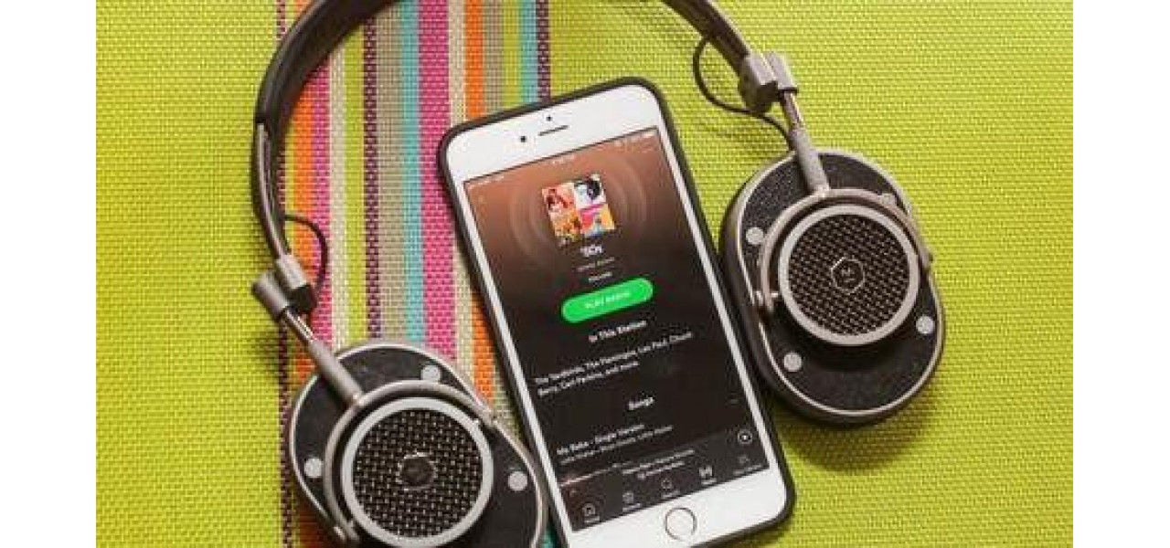 Descarcari MP3 vs Streaming: care este alegerea mai buna pentru iubitorii de muzica.