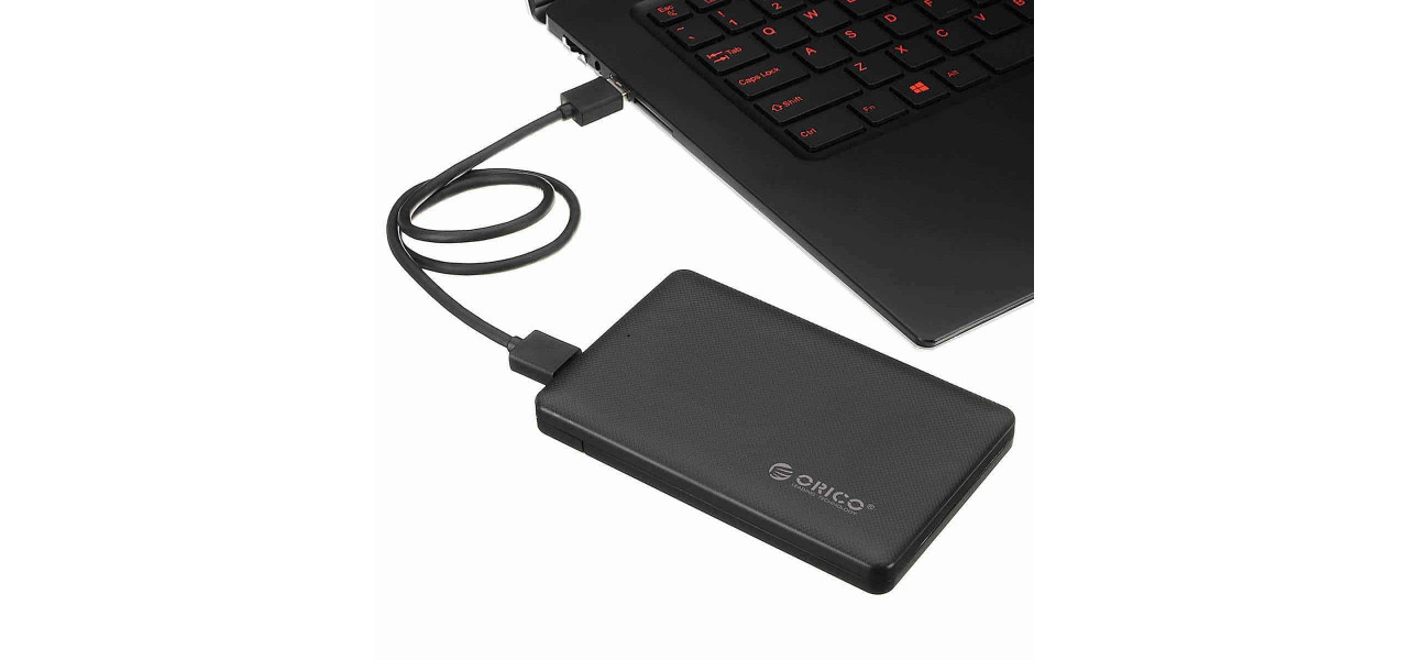 Accesorii obligatorii pentru solutii de backup pe hard disk extern.