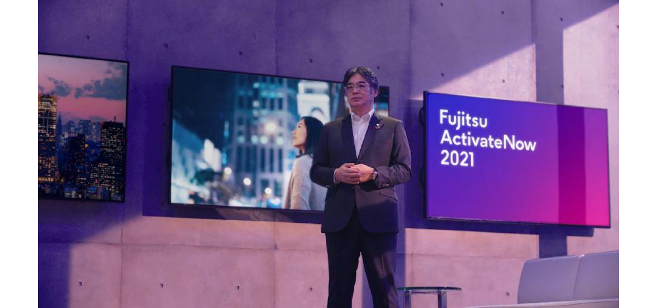 Optimizati-va managementul financiar cu monitoare Fujitsu.