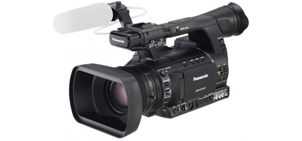 Camere video Panasonic: surprindeti dragostea si emotia in timp real.