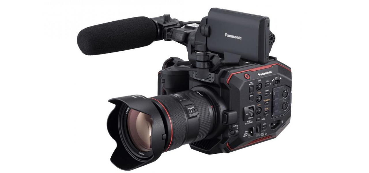 Camere video Panasonic navigand in provocarile videografiei de nunta.