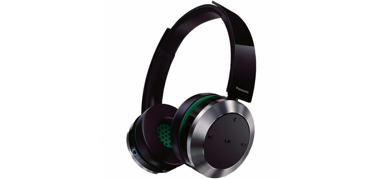 Redescoperirea melodiilor tale preferate cu castile wireless Panasonic Casti.