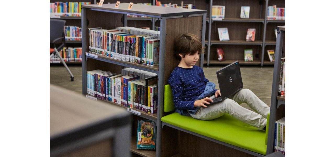 Revolutionarea educatiei cu Dell Monitors Interactive Learning.