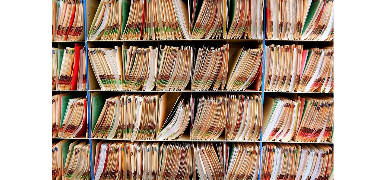 Solutii de scanare pentru cabinete medicale mici: imbunatatirea inregistrarilor medicale si a facturarii.