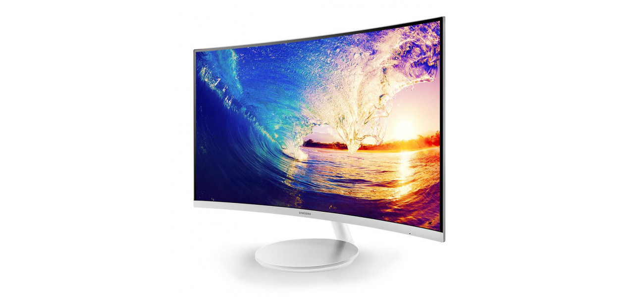 Conectivitate perfecta: Monitoare Samsung cu optiuni HDMI si DisplayPort.