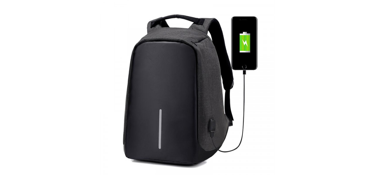Ramaneti productiv in deplasare cu o geanta pentru laptop sau un rucsac cu Power Bank.