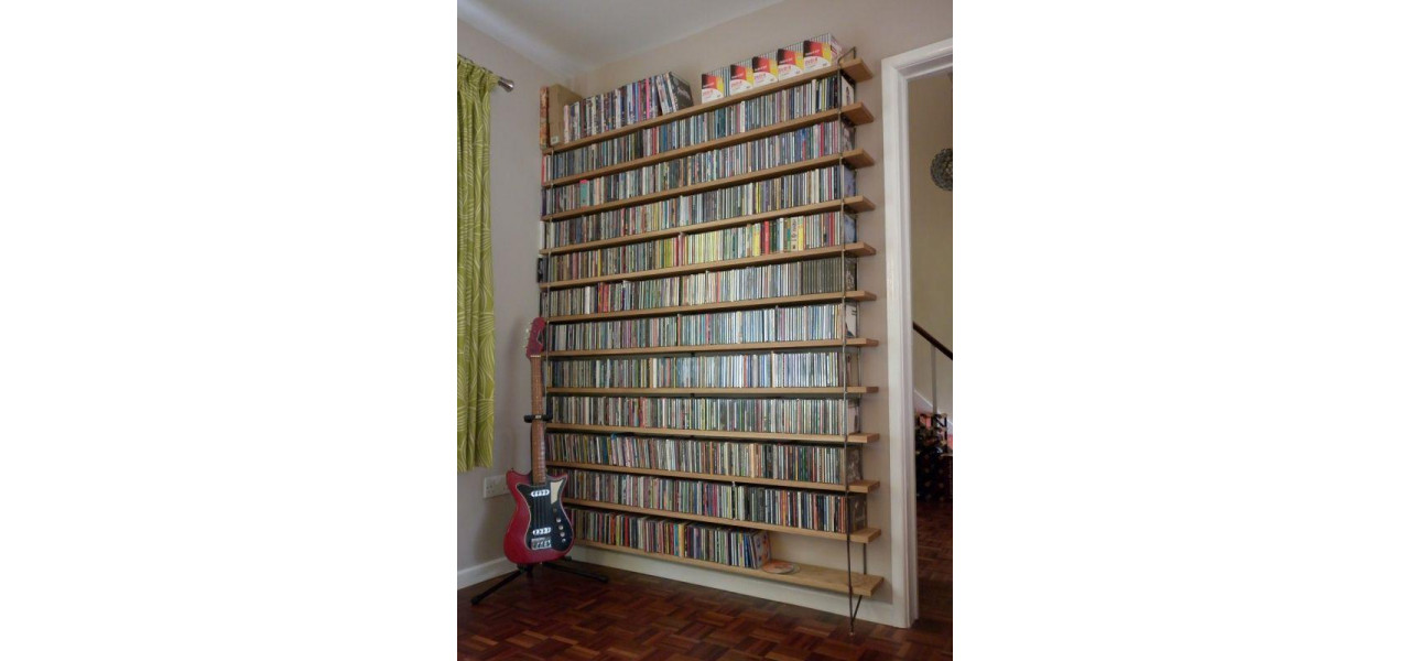 Stocare durabila pentru DVD-uri si CD-uri pentru viata in afara retelei.