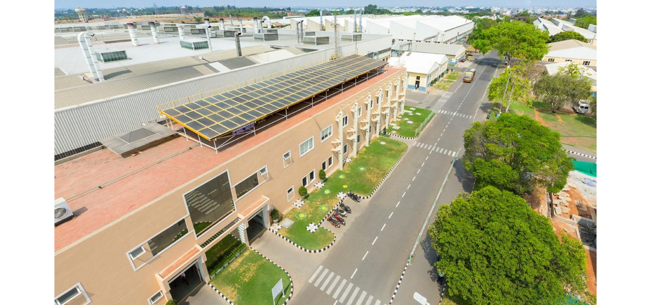 Angajamentul TCL pentru un viitor mai ecologic: televizoare cu procese de fabricatie ecologice.