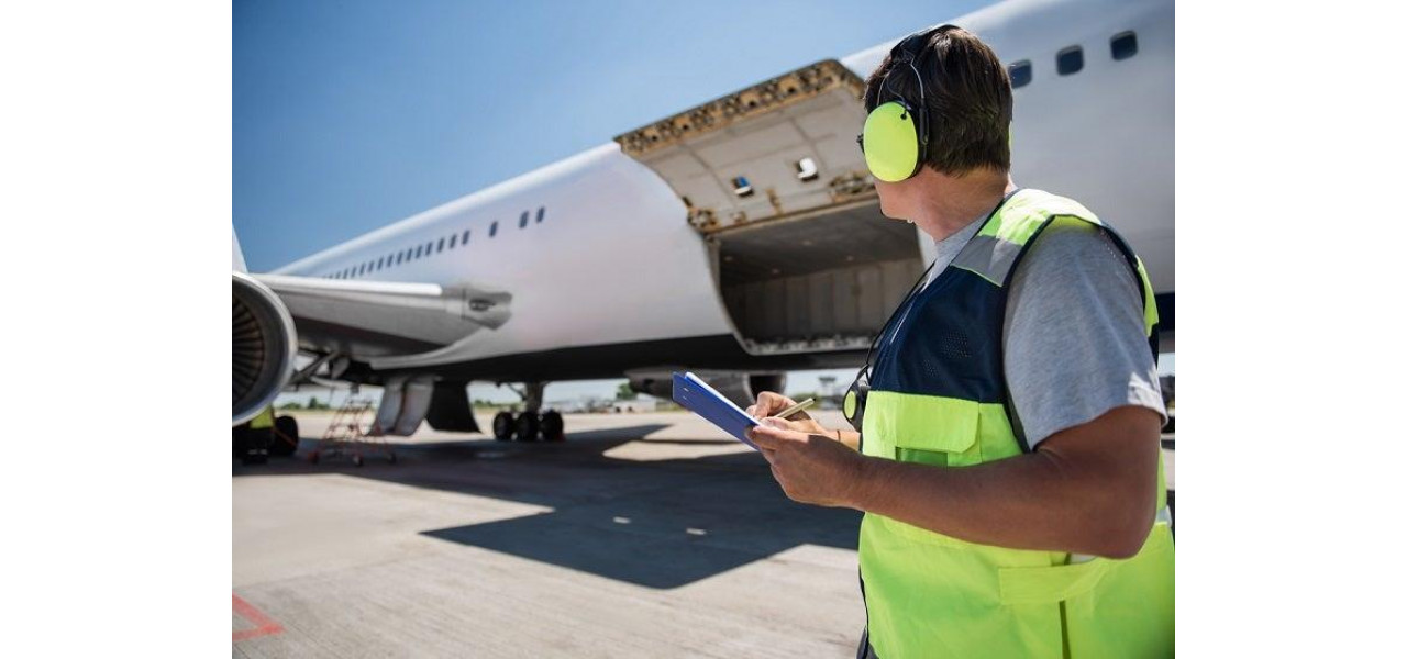 Telecomanda si operatiuni aeroportuare Rationalizarea handling la sol.