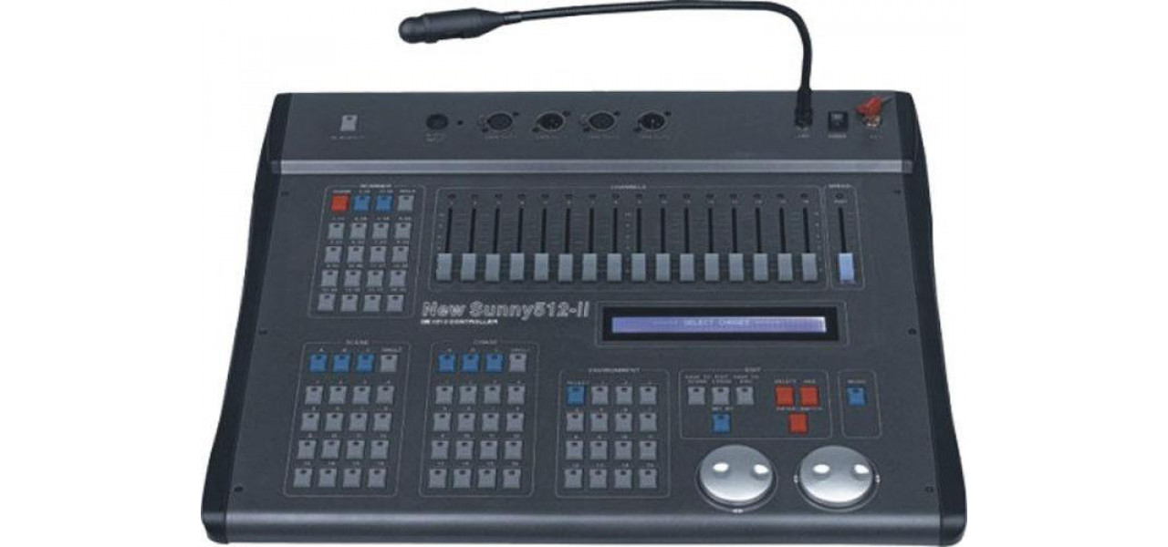 Telecomenzi si divertisment in aer liber: controlul sistemelor audio si de iluminat.