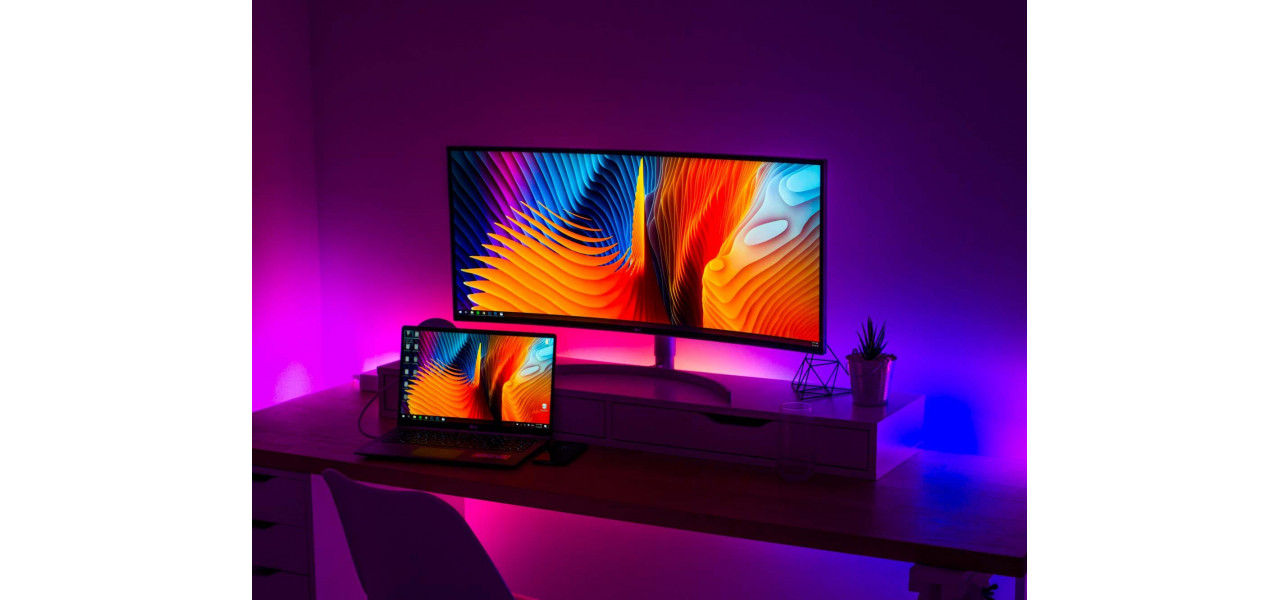 Avantajele monitoarelor ultrawide pentru arhitecti si designeri.