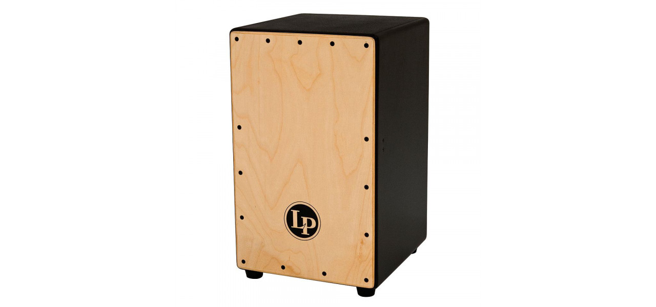 Arta Cajon Flamenco: Stapanirea ritmurilor pline de suflet ale percutiei spaniole.