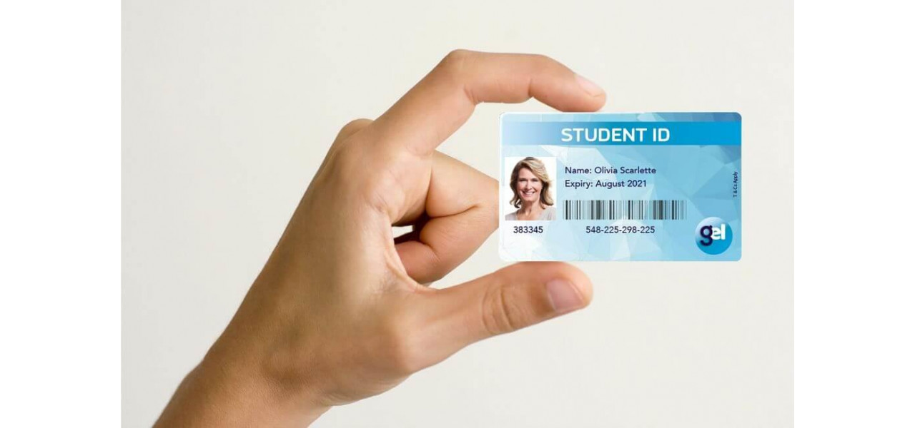 Beneficiile cititoarelor de carduri pentru cartile de identitate ale studentilor.