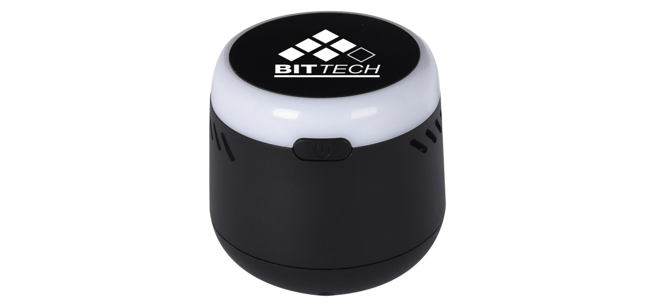 Revolutia cutiei de difuzoare Bluetooth reinventand divertismentul acasa.
