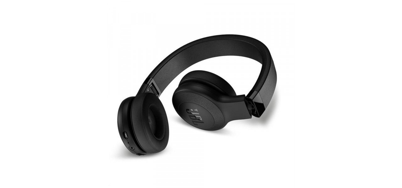 Explorarea tehnologiei avansate de sunet a Casti Wireless JBL.