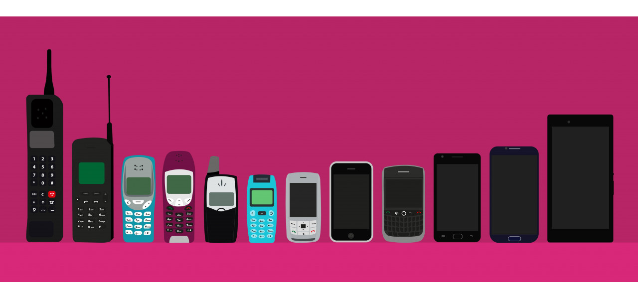Evolutia designului interfetei de utilizare a telefonului mobil in raport cu afisajele.