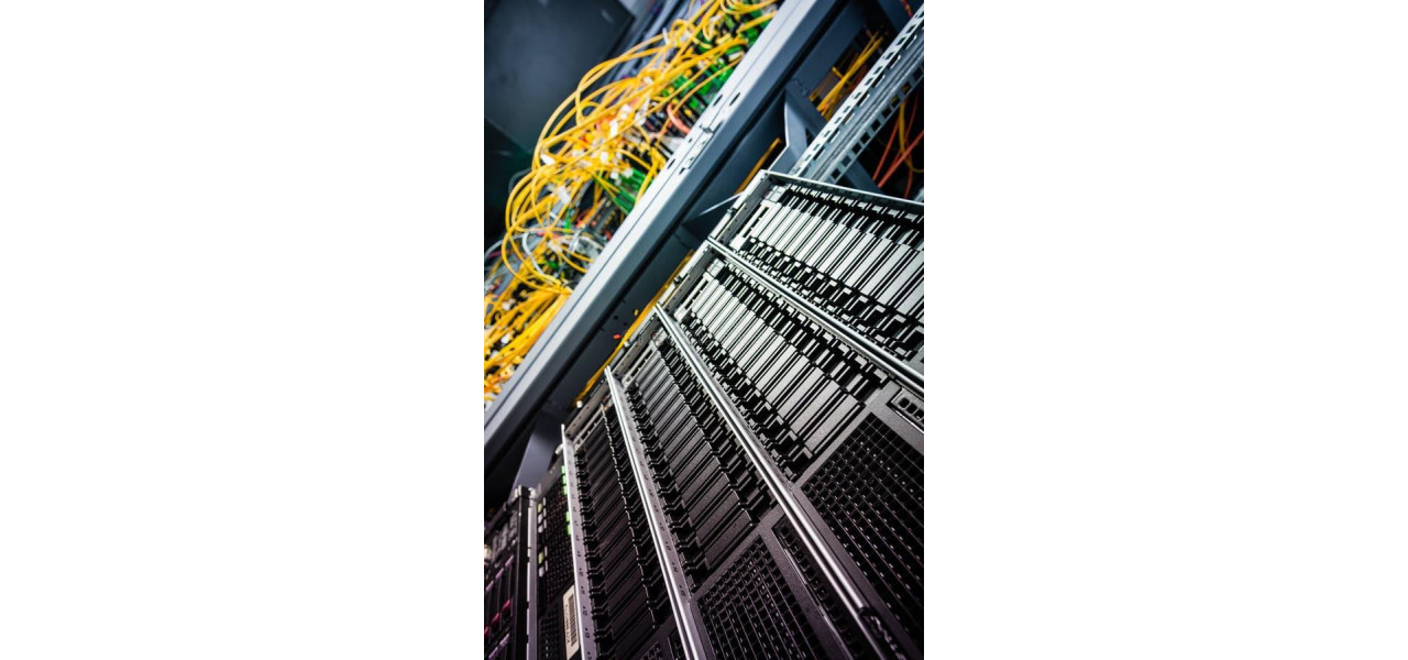Viitorul inovatiilor in stocarea datelor in tehnologia Rack Hard-Disk.