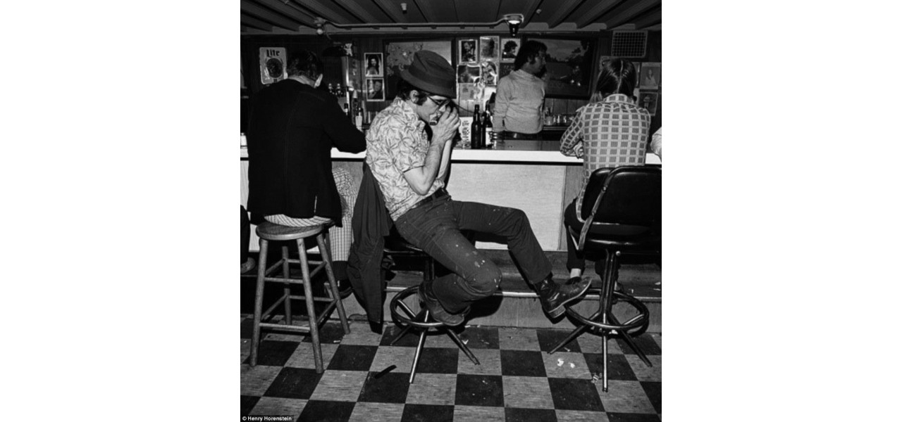 Роль губной гармошки в музыке кантри: Twangy Tunes и Honky-Tonk