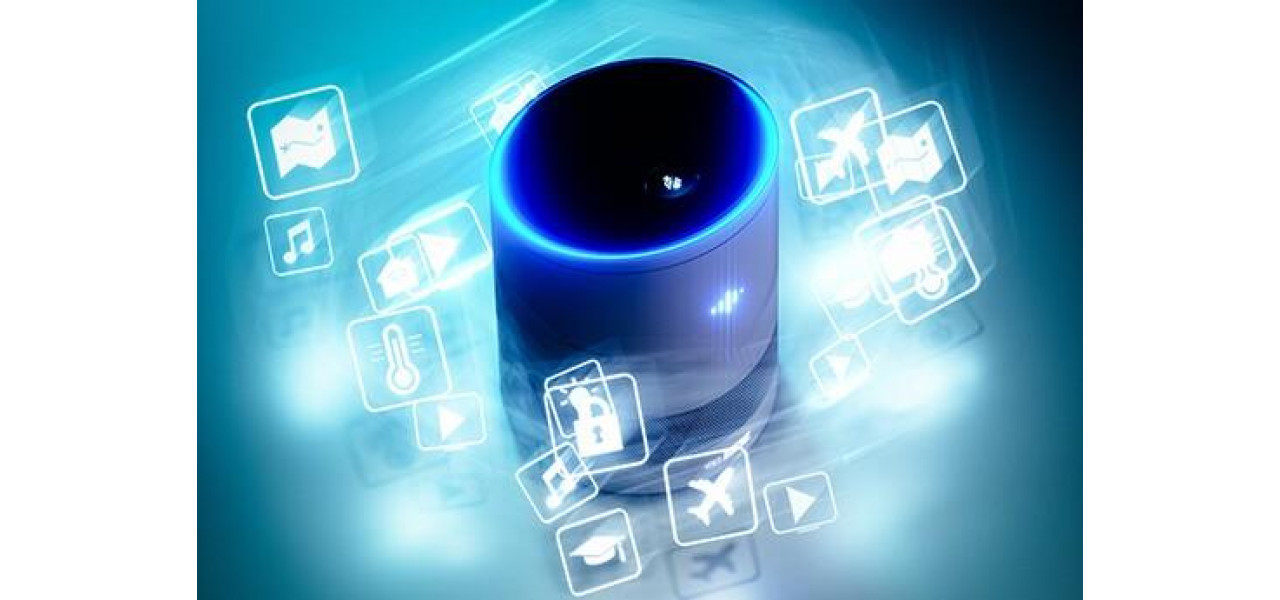 Impactul asistentilor de inteligenta artificiala in sistemele de operare mobile.
