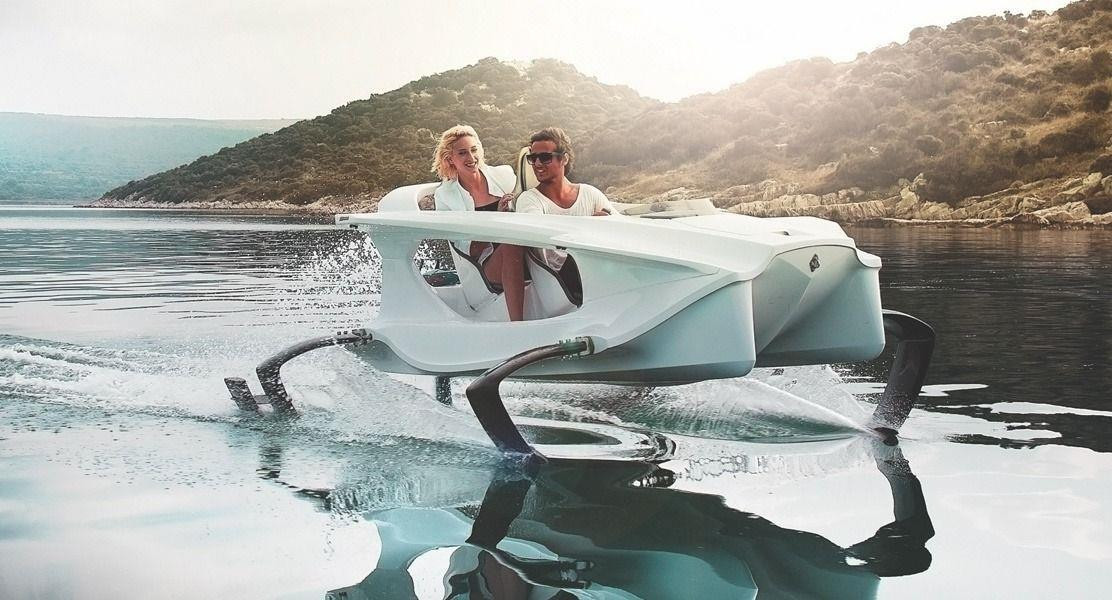 Impactul tehnologiei bateriilor asupra ambarcatiunilor electrice si aplicatiilor maritime.