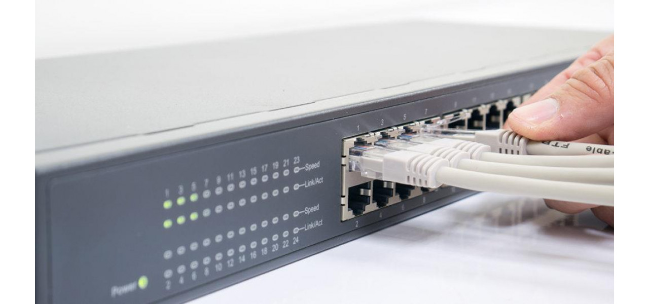 Impactul comutatoarelor de retea PC asupra comertului electronic si afacerilor online.