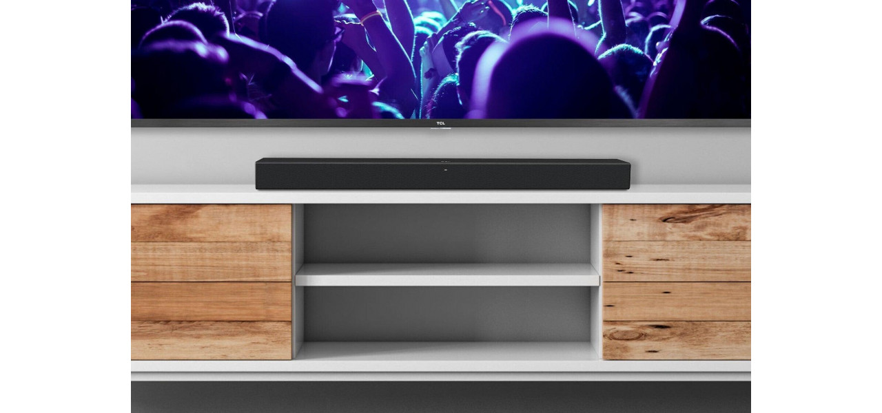 Companionul perfect pentru televizoarele TCL care exploreaza gama de bare de sunet TCL.