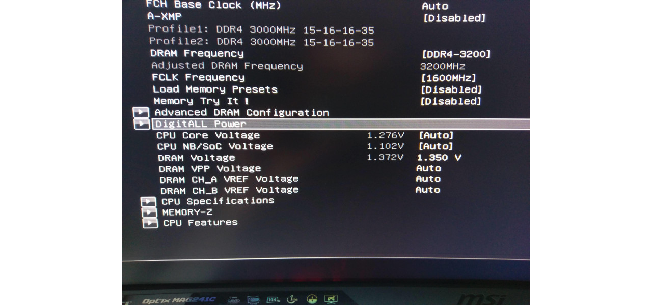 Avantajele si dezavantajele overclockarii RAM prin ajustari de tensiune.