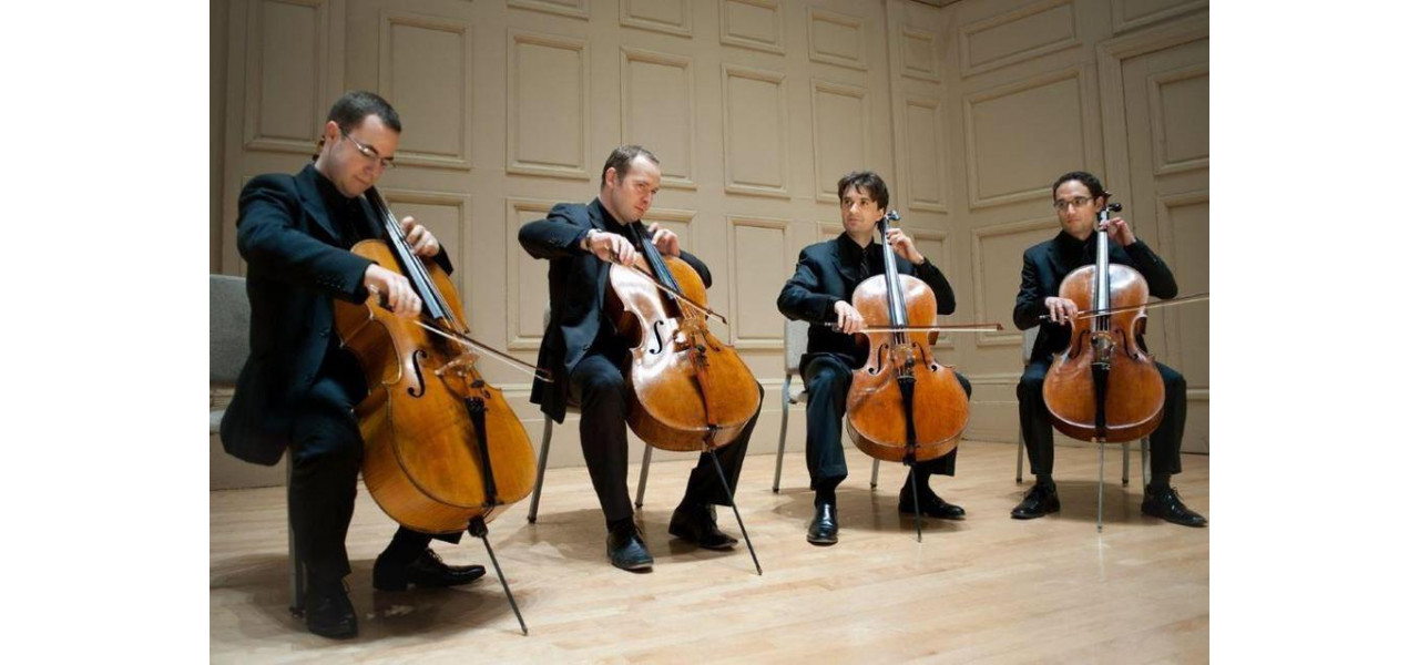 Ascensiunea ansamblurilor de violoncel: de la cvartete la orchestre.