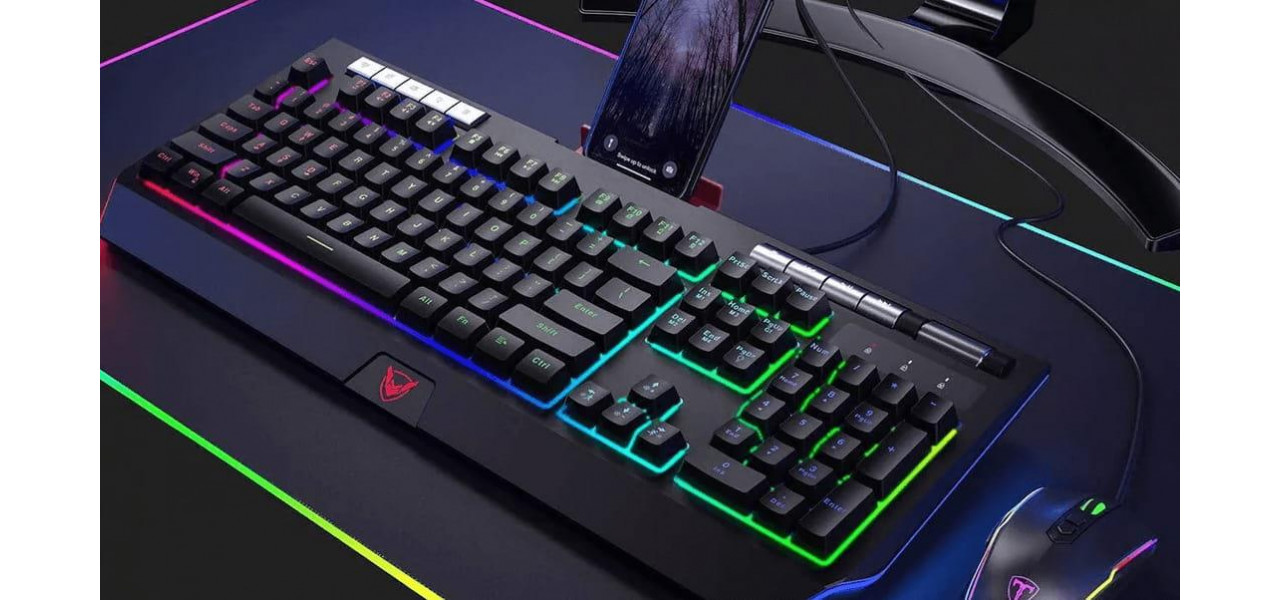Rolul tastaturilor in accesoriile pentru jocuri: cresterea performantei prin personalizare.