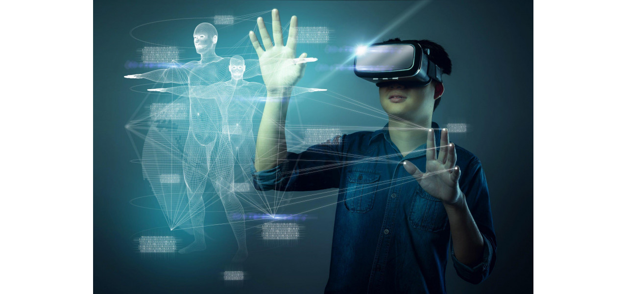 Rolul serverelor in aplicatiile de realitate virtuala (VR) si realitate augmentata (AR)..