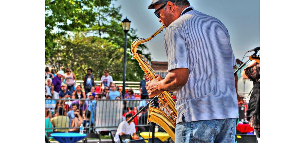 Impactul Saxofonului asupra Funk-ului si Soul Revival.