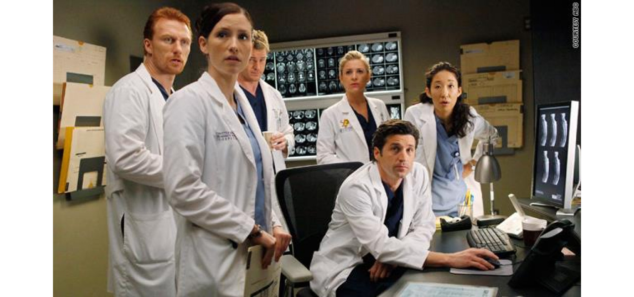 Efectele societale ale dramelor medicale TV de la Grey Anatomy la medicii din viata reala.