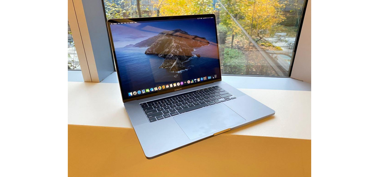 Top 10 laptop-uri Apple pentru a-ti creste productivitatea in 2021.
