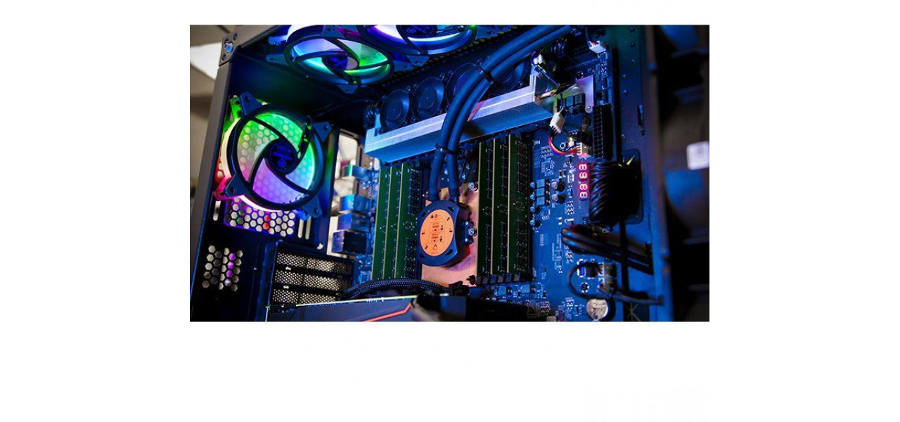 Procesoarele Intel Universal Powerhouse pentru procesare multilingva.