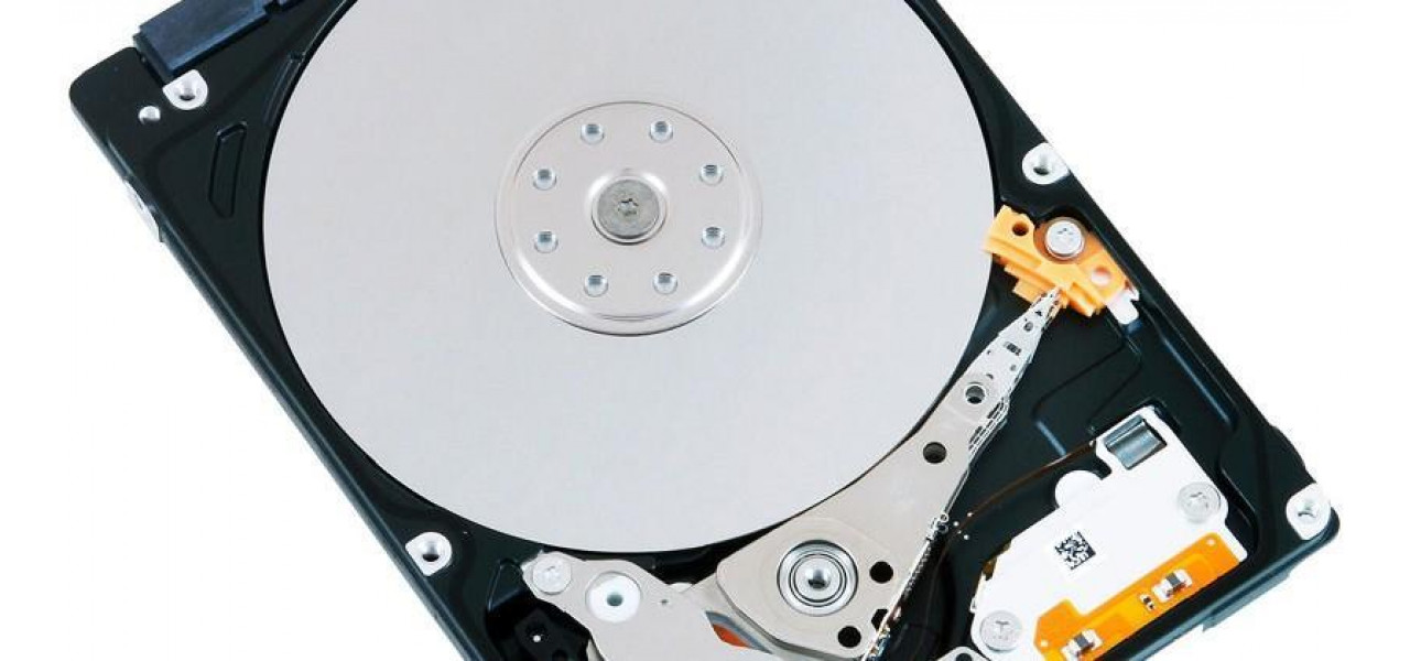 Amintiri Toshiba HDD in sistemele de imbunatatire a securitatii cibernetice de detectare a fraudelor.