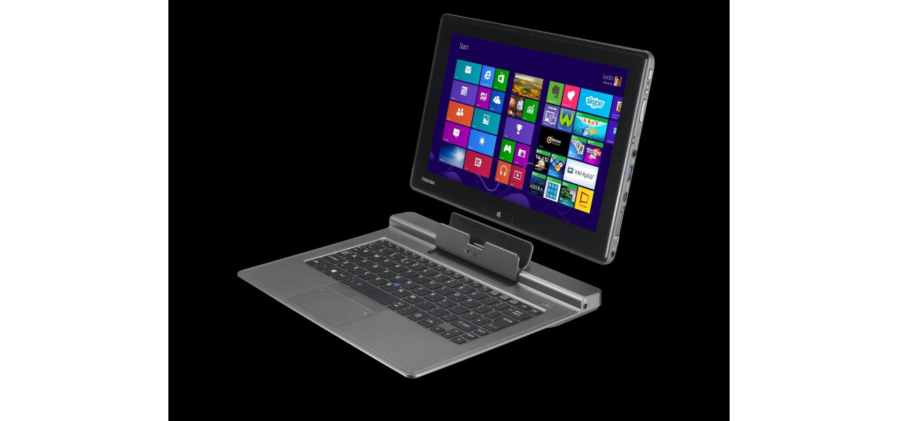 Transforma-ti spatiul de lucru cu laptopuri Toshiba elegante si elegante.