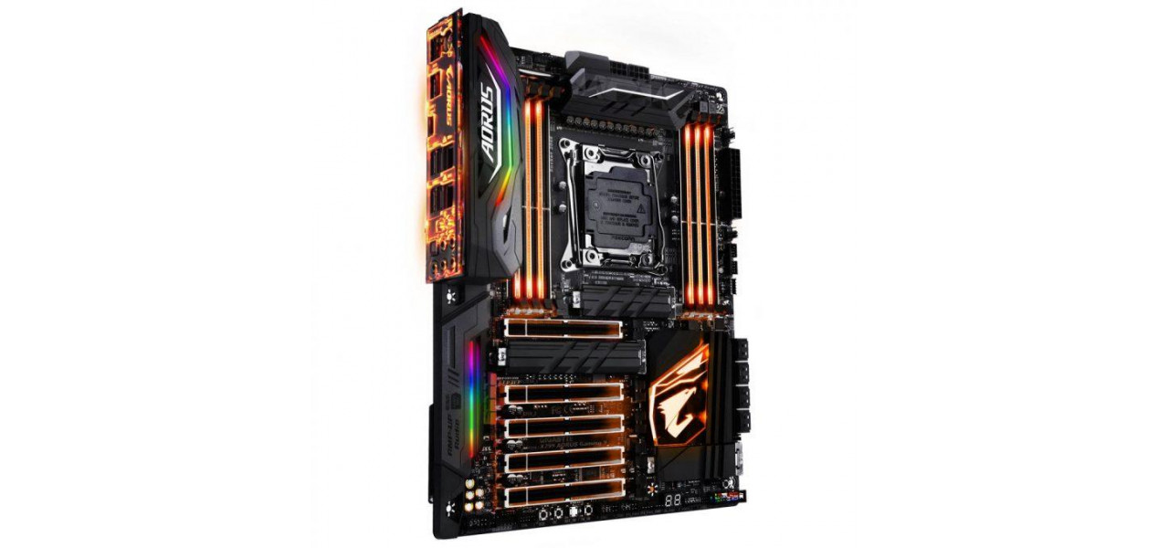 Dezlantuiti performanta pura: placi de baza Gigabyte emblematice AORUS.