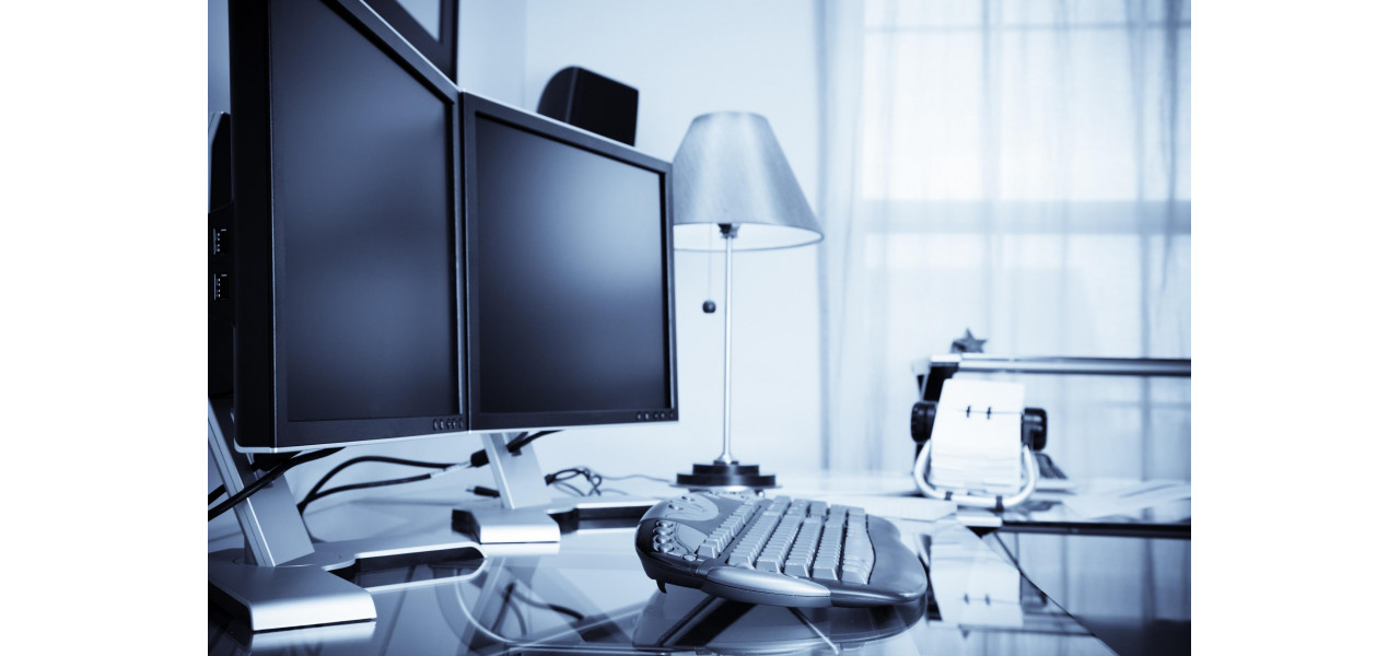 Actualizati-va biroul de acasa cu monitoare Fujitsu.