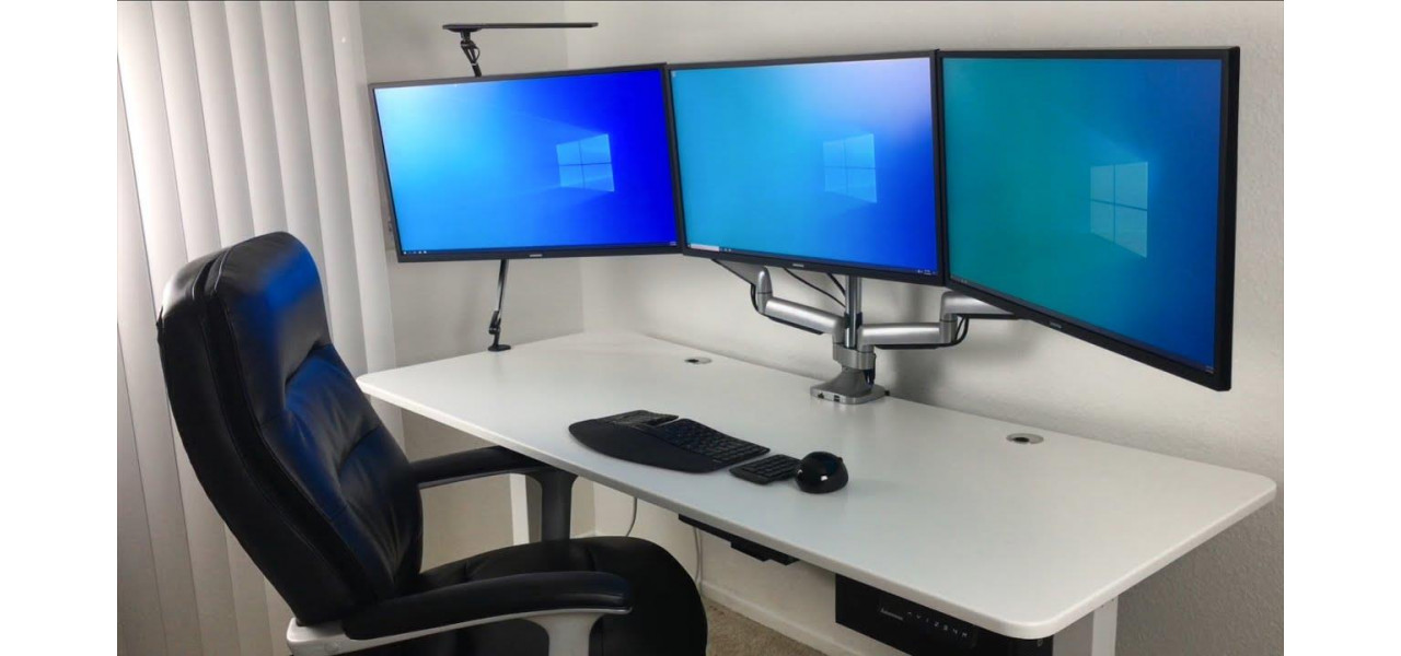 Actualizati-va biroul de acasa cu monitoare Fujitsu de inalta calitate.