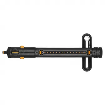 Aspersor oscilant Fiskars X-Series M, acoperire maxim 300 mp, raza udare maxim 20 m