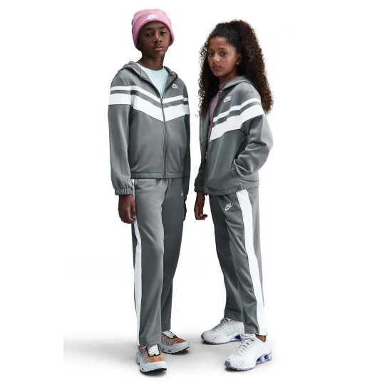 Nike, Trening cu detalii contrastante, Alb, Gri deschis, 128-137 CM