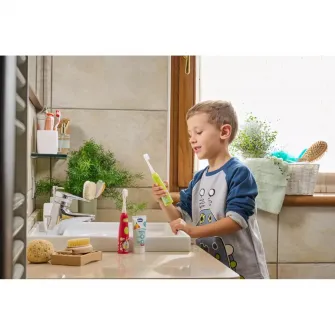Periuta electrica pentru copii Chicco Panda, 3 ani+