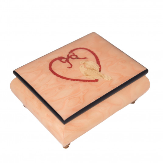 Lion Management single Cutie muzicala din lemn cu intarsie porumbei in inima - roz