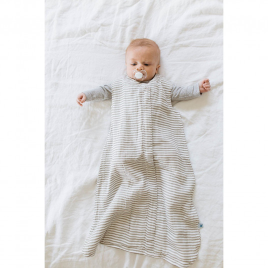 Expired Offer Pathetic Sac de dormit pentru bebelusi din bumbac, Little Unicorn, model premium, Marimea M, Gri, 6-12 Expired Offer Pathetic Sac de dormit pentru bebelusi din bumbac, Little Unicorn, model premium, Marimea M, Gri, 6-12