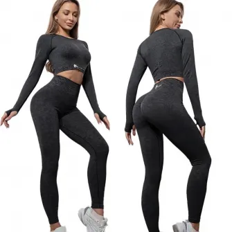 Set costum fitness FitTronic Y740 Black, marimea L, croiala moderna, ce pune in valoare formele