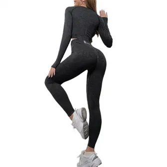 Set costum fitness FitTronic Y740 Black, marimea L, croiala moderna, ce pune in valoare formele