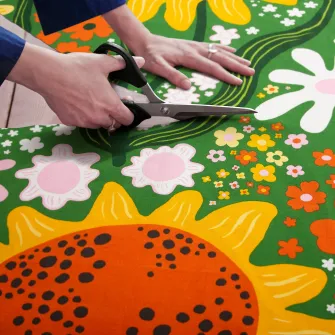 IKEA CAFEBITRADE Metraj pre-taiat, verde/multicolor model floral, 150x300 cm